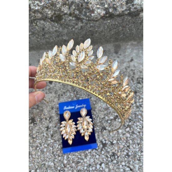 Madeline Gelin Seti – Gold Taç ve İnce Mekik Küpe Takımı, Kına Düğün Aksesuarı-MADELINE-29 Madeline Gelin Seti – Gold Taç ve İnce Mekik Küpe Takımı, Kına Düğün Aksesuarı-MADELINE-29