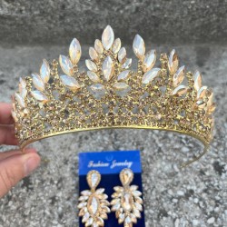 Madeline Gelin Seti – Gold Taç ve İnce Mekik Küpe Takımı, Kına Düğün Aksesuarı-MADELINE-29 Madeline Gelin Seti – Gold Taç ve İnce Mekik Küpe Takımı, Kına Düğün Aksesuarı-MADELINE-29