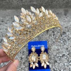 Madeline Gelin Seti – Gold Taç ve Üç Mekik Küpe Takımı, Kına Düğün Aksesuarı-MADELINE-30 Madeline Gelin Seti – Gold Taç ve Üç Mekik Küpe Takımı, Kına Düğün Aksesuarı-MADELINE-30