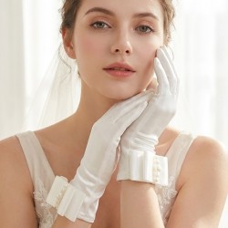Marvella Pearl Satin Beyaz Eldiven &ndash; İnci ve Fiyonk Detaylı Kısa L&uuml;ks Gelin & Davet Aksesuarı-MARVELLA-1