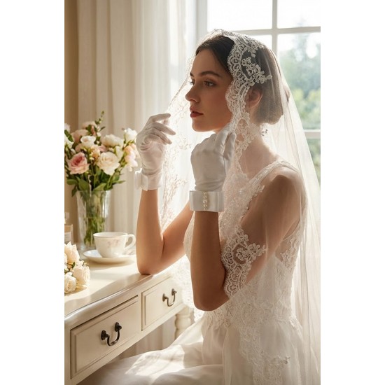 Marvella Pearl Satin Beyaz Eldiven &ndash; İnci ve Fiyonk Detaylı Kısa L&uuml;ks Gelin & Davet Aksesuarı-MARVELLA-1