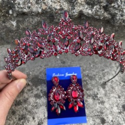 Clara Bordo Gelin Kına Tacı Özel Gün Aksesuar Kadın Taç Ve Üç Mekik Küpe Takımı-NEWTAC-17 Clara Bordo Gelin Kına Tacı Özel Gün Aksesuar Kadın Taç Ve Üç Mekik Küpe Takımı-NEWTAC-17