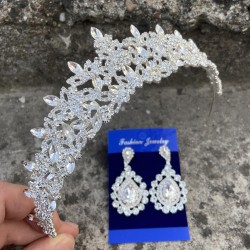 Clara Gümüş Gelin Kına Tacı Özel Gün Aksesuar Kadın Taç Ve Damla Mekik Küpe Takımı-NEWTAC-20 Clara Gümüş Gelin Kına Tacı Özel Gün Aksesuar Kadın Taç Ve Damla Mekik Küpe Takımı-NEWTAC-20