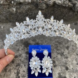 Clara Gümüş Gelin Kına Tacı Özel Gün Aksesuar Kadın Taç Ve Üç Mekik Küpe Takımı-NEWTAC-23 Clara Gümüş Gelin Kına Tacı Özel Gün Aksesuar Kadın Taç Ve Üç Mekik Küpe Takımı-NEWTAC-23