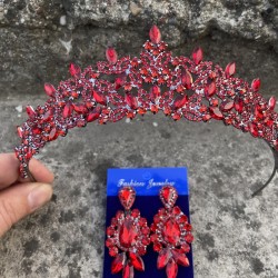 Clara Kırmızı Gelin Kına Tacı Özel Gün Aksesuar Kadın Taç Ve Üç Mekik Küpe Takımı-NEWTAC-24 Clara Kırmızı Gelin Kına Tacı Özel Gün Aksesuar Kadın Taç Ve Üç Mekik Küpe Takımı-NEWTAC-24