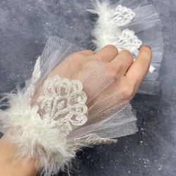 Havin Tüylü Beyaz Çift Gelin Bileklik El Aksesuarı-NIKAHTAKIMI-167