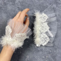 Havin Tüylü Beyaz Çift Gelin Bileklik El Aksesuarı-NIKAHTAKIMI-167