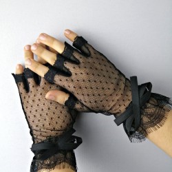 Siyah Puantiyeli Kısa Parmak Gelin Eldiveni-NKH-1043