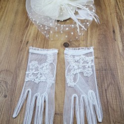 Krem Vualet ve Beyaz Dantelli Gelin Eldiveni-NKH-1066