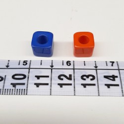 Renkli Kare Plastik Küp Boncuk-NZR-1034
