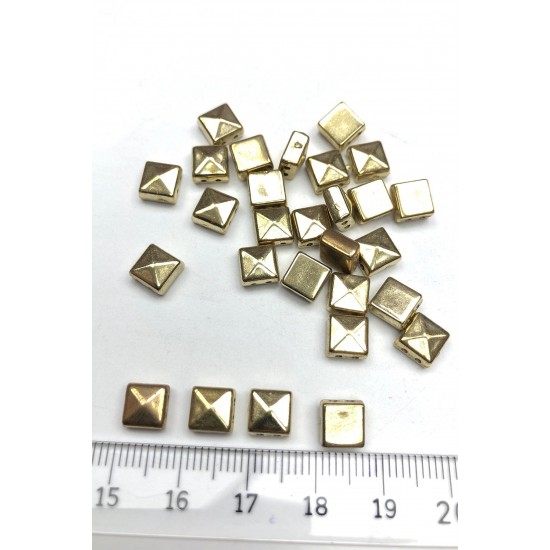 Gold Renk Kare Plastik Boncuk-PLB-1003
