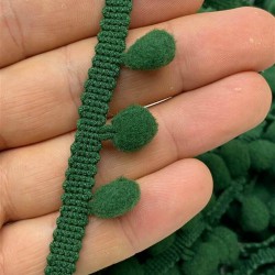 Çimen Yeşili Ponpon Şerit-PPS-1064 Çimen Yeşili Ponpon Şerit-PPS-1064