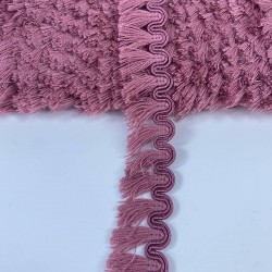 Gül Kurusu Su Yolu Desenli İnce Saçak Şerit Püskül-PUSKUL-1060 Gül Kurusu Su Yolu Desenli İnce Saçak Şerit Püskül-PUSKUL-1060