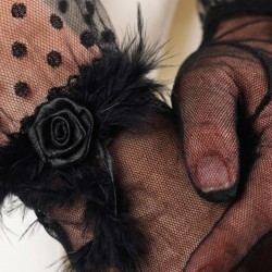 Roselune Veil Siyah T&uuml;l Eldiven &ndash; T&uuml;y ve G&uuml;l Detaylı Kısa L&uuml;ks Gelin ve Davet Aksesuarı-ROSELUNE-1