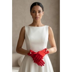 Rovienne Pearl Kırmızı Satin Eldiven &ndash; İnci Detaylı Kısa L&uuml;ks Gelin ve Davet Aksesuarı-ROVIENNE-1