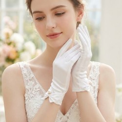 Rovienne Pearl Beyaz Satin Eldiven &ndash; İnci Detaylı Kısa L&uuml;ks Gelin ve Davet Aksesuarı-ROVIENNE-2