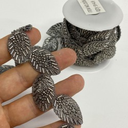 Antrasit Gri Yaprak Desenli Ütüyle Yapışan Şerit Taşlı Aplik-SA-1089