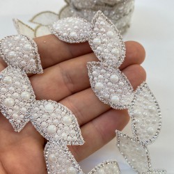 Beyaz Yaprak Motifli Ütüyle Yapışan Taş Şerit Aplik-SA-1101