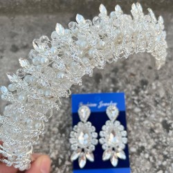 Salome Krem İncili Gelin Kına Tacı Özel Gün Aksesuar Kadın Taç Ve Üç Mekik Küpe Takımı-SALOME-23 Salome Krem İncili Gelin Kına Tacı Özel Gün Aksesuar Kadın Taç Ve Üç Mekik Küpe Takımı-SALOME-23