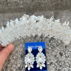 Salome Krem İncili Gelin Kına Tacı Özel Gün Aksesuar Kadın Taç Ve Üç Mekik Küpe Takımı-SALOME-23 Salome Krem İncili Gelin Kına Tacı Özel Gün Aksesuar Kadın Taç Ve Üç Mekik Küpe Takımı-SALOME-23