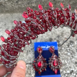 Salome Bordo Gelin Kına Tacı Özel Gün Aksesuar Kadın Taç Ve Geniş Mekik Küpe Takımı-SALOME-29 Salome Bordo Gelin Kına Tacı Özel Gün Aksesuar Kadın Taç Ve Geniş Mekik Küpe Takımı-SALOME-29