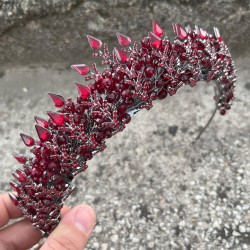 Salvatore Bordo Gelin Kına Tacı Yüksek Kalite Özel Gün Aksesuar Kadın Taç Saç Aksesuarı-SALVATORE-3 Salvatore Bordo Gelin Kına Tacı Yüksek Kalite Özel Gün Aksesuar Kadın Taç Saç Aksesuarı-SALVATORE-3