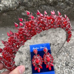 Salvatore Kırmızı Gelin Kına Tacı Özel Gün Aksesuar Kadın Taç Ve Üç Mekik Küpe Takımı-SALVATORE-5 Salvatore Kırmızı Gelin Kına Tacı Özel Gün Aksesuar Kadın Taç Ve Üç Mekik Küpe Takımı-SALVATORE-5