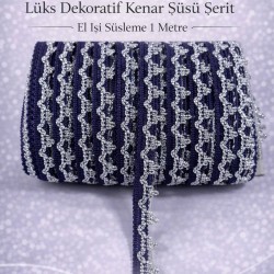 Lacivert G&uuml;m&uuml;ş Seraphine L&uuml;ks Dekoratif Kenar S&uuml;s&uuml; Şerit &ndash; El İşi S&uuml;sleme 1 Metre-SERAPHINE-112