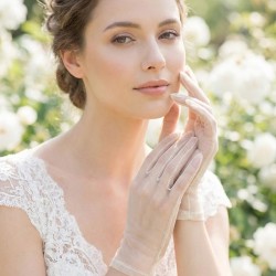 Seravelle Pure Skin Beyaz T&uuml;l Gelin Eldiveni &ndash; İkinci Ten Efekti Zarif Nikah Aksesuarı-SERAVELLE-1