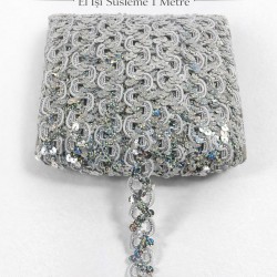 G&uuml;m&uuml;ş Sevoria Pullu Dekoratif Kenar S&uuml;s&uuml; Şerit &ndash; El İşi S&uuml;sleme 1 Metre-SEVORIA-107