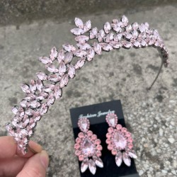 Silvana Pembe Gelin Kına Tacı Özel Gün Aksesuar Kadın Taç Ve Üç Mekik Küpe Takımı-SILVANA-13 Silvana Pembe Gelin Kına Tacı Özel Gün Aksesuar Kadın Taç Ve Üç Mekik Küpe Takımı-SILVANA-13