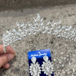 Silvana Gümüş Gelin Kına Tacı Özel Gün Aksesuar Kadın Taç Ve İnce Mekik Küpe Takımı-SILVANA-26 Silvana Gümüş Gelin Kına Tacı Özel Gün Aksesuar Kadın Taç Ve İnce Mekik Küpe Takımı-SILVANA-26