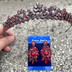 Silvana Bordo Gelin Kına Tacı Özel Gün Aksesuar Kadın Taç Ve Üç Mekik Küpe Takımı-SILVANA-34 Silvana Bordo Gelin Kına Tacı Özel Gün Aksesuar Kadın Taç Ve Üç Mekik Küpe Takımı-SILVANA-34