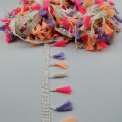 Karışık Renkli Saçak Püskül 5-SP-1079 Karışık Renkli Saçak Püskül 5-SP-1079