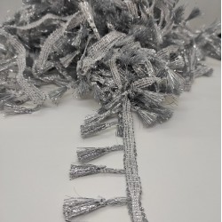 Gümüş Rengi Simli Saçak Şerit Püskül-SP-1140 Gümüş Rengi Simli Saçak Şerit Püskül-SP-1140