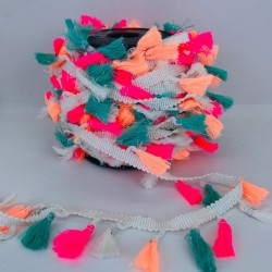 Neon Pembe Su Yeşili Pamuk Saçak Püskül-SP-1162 Neon Pembe Su Yeşili Pamuk Saçak Püskül-SP-1162