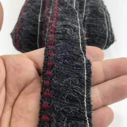 Siyah Bordo Detaylı Orlon Saçak Şerit Püskül-SP-1257 Siyah Bordo Detaylı Orlon Saçak Şerit Püskül-SP-1257