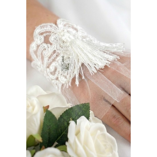 Tasselya Lace Beyaz T&uuml;l Bilek Eldiveni &ndash; P&uuml;sk&uuml;l Detaylı Vintage Gelin ve Davet Aksesuarı-TASSELYA-1