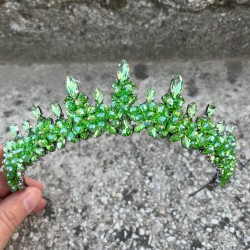 Thalia Model Açık Yeşil Taç – Gelin Kına Düğün Abiye İçin Taşlı Gösterişli Saç Tacı-THALIA-1 Thalia Model Açık Yeşil Taç – Gelin Kına Düğün Abiye İçin Taşlı Gösterişli Saç Tacı-THALIA-1