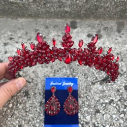 Thalia Taç Damla Mekik Küpe Seti Bordo – Gelin Kına Düğün İçin Taşlı Işıltılı Abiye Aksesuar-THALIA-16 Thalia Taç Damla Mekik Küpe Seti Bordo – Gelin Kına Düğün İçin Taşlı Işıltılı Abiye Aksesuar-THALIA-16