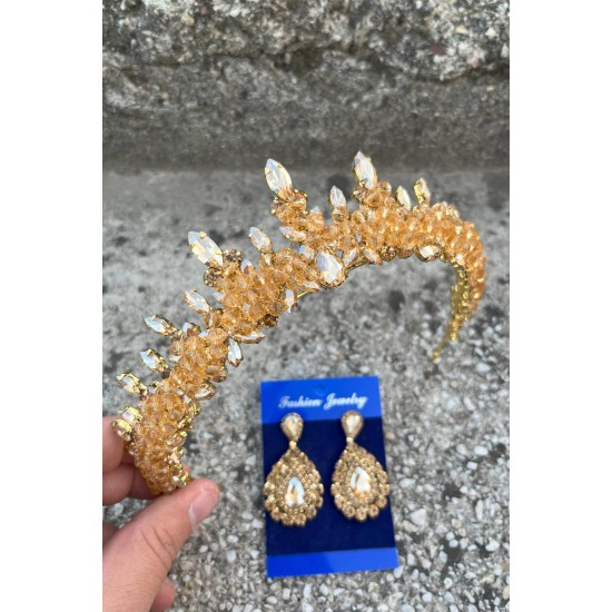 Thalia Taç Damla Mekik Küpe Seti Gold – Gelin Kına Düğün İçin Taşlı Işıltılı Abiye Aksesuar-THALIA-24 Thalia Taç Damla Mekik Küpe Seti Gold – Gelin Kına Düğün İçin Taşlı Işıltılı Abiye Aksesuar-THALIA-24
