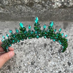 Thalia Model Yeşil Taç – Gelin Kına Düğün Abiye İçin Taşlı Gösterişli Saç Tacı-THALIA-7 Thalia Model Yeşil Taç – Gelin Kına Düğün Abiye İçin Taşlı Gösterişli Saç Tacı-THALIA-7