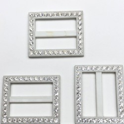 Beyaz Dikdörtgen Plastik Taşlı Kemer Tokası-TOK-1000 Beyaz Dikdörtgen Plastik Taşlı Kemer Tokası-TOK-1000