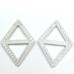 Beyaz Üçgen Plastik Taşlı Kemer Tokası-TOK-1001 Beyaz Üçgen Plastik Taşlı Kemer Tokası-TOK-1001