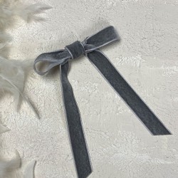 Gri Fiyonklu Kurdele Taşlı Saç Tokası-TOKA-1029 Gri Fiyonklu Kurdele Taşlı Saç Tokası-TOKA-1029