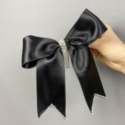 Siyah Özel Tasarım Fiyonklu Taşlı Saç Tokası-TOKA-1032 Siyah Özel Tasarım Fiyonklu Taşlı Saç Tokası-TOKA-1032