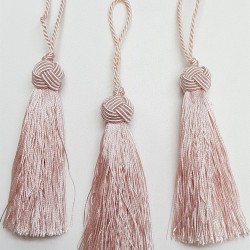 Pudra Topuzlu Tekli Püskül 12cm 1 adet-TPS-1077