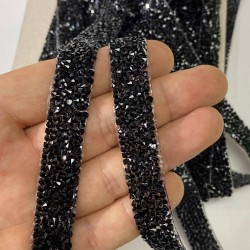 Taşlı Ütüyle Yapışan Şerit Aplik Siyah-USA-1080