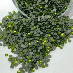Ütü İle Yapışan Taş Açık Yeşil 1 Paket 25 Gram-UYT-8 Ütü İle Yapışan Taş Açık Yeşil 1 Paket 25 Gram-UYT-8