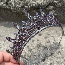 Victoria Mor Gelin Kına Tacı Yüksek Kalite Özel Gün Aksesuar Kadın Taç Saç Aksesuarı-VICTORIA-1 Victoria Mor Gelin Kına Tacı Yüksek Kalite Özel Gün Aksesuar Kadın Taç Saç Aksesuarı-VICTORIA-1